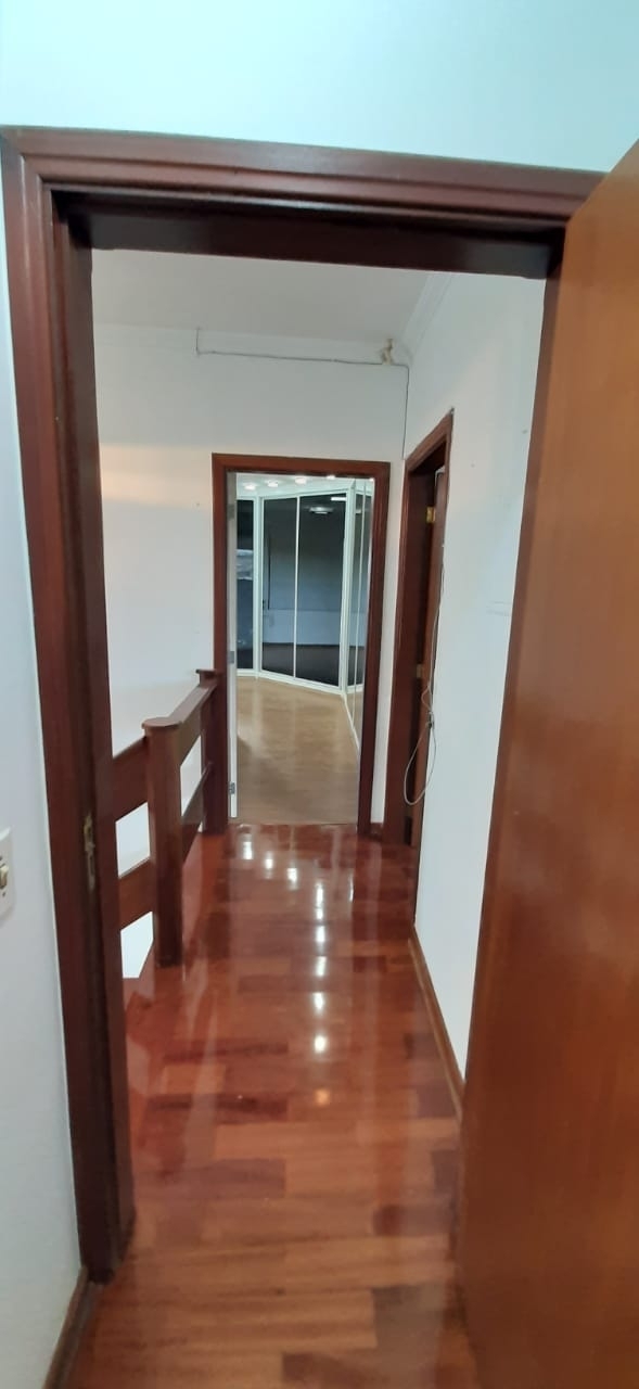 Casa à venda com 3 quartos, 380m² - Foto 22