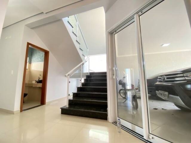 Casa, 3 quartos, 270 m² - Foto 3