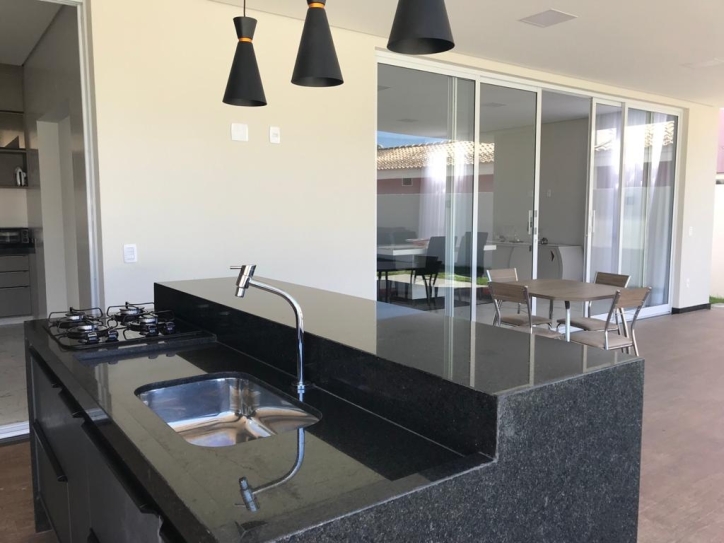 Casa, 4 quartos, 350 m² - Foto 32