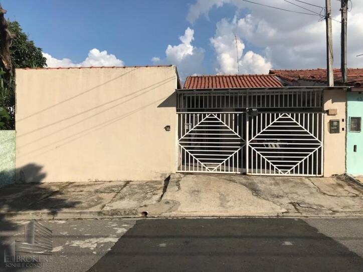 Casa à venda com 2 quartos, 165m² - Foto 1