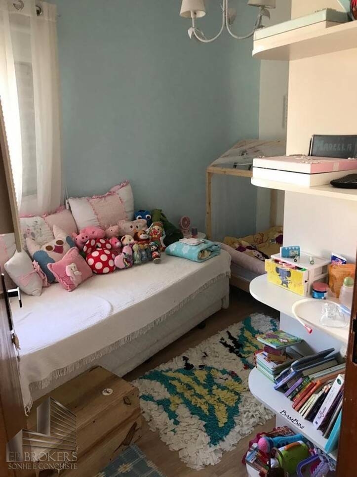 Casa à venda com 2 quartos, 165m² - Foto 8