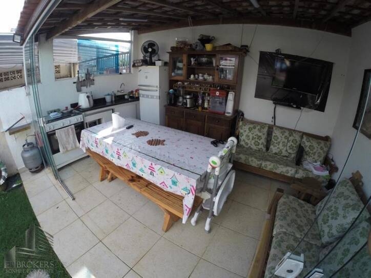 Casa à venda com 2 quartos, 165m² - Foto 13