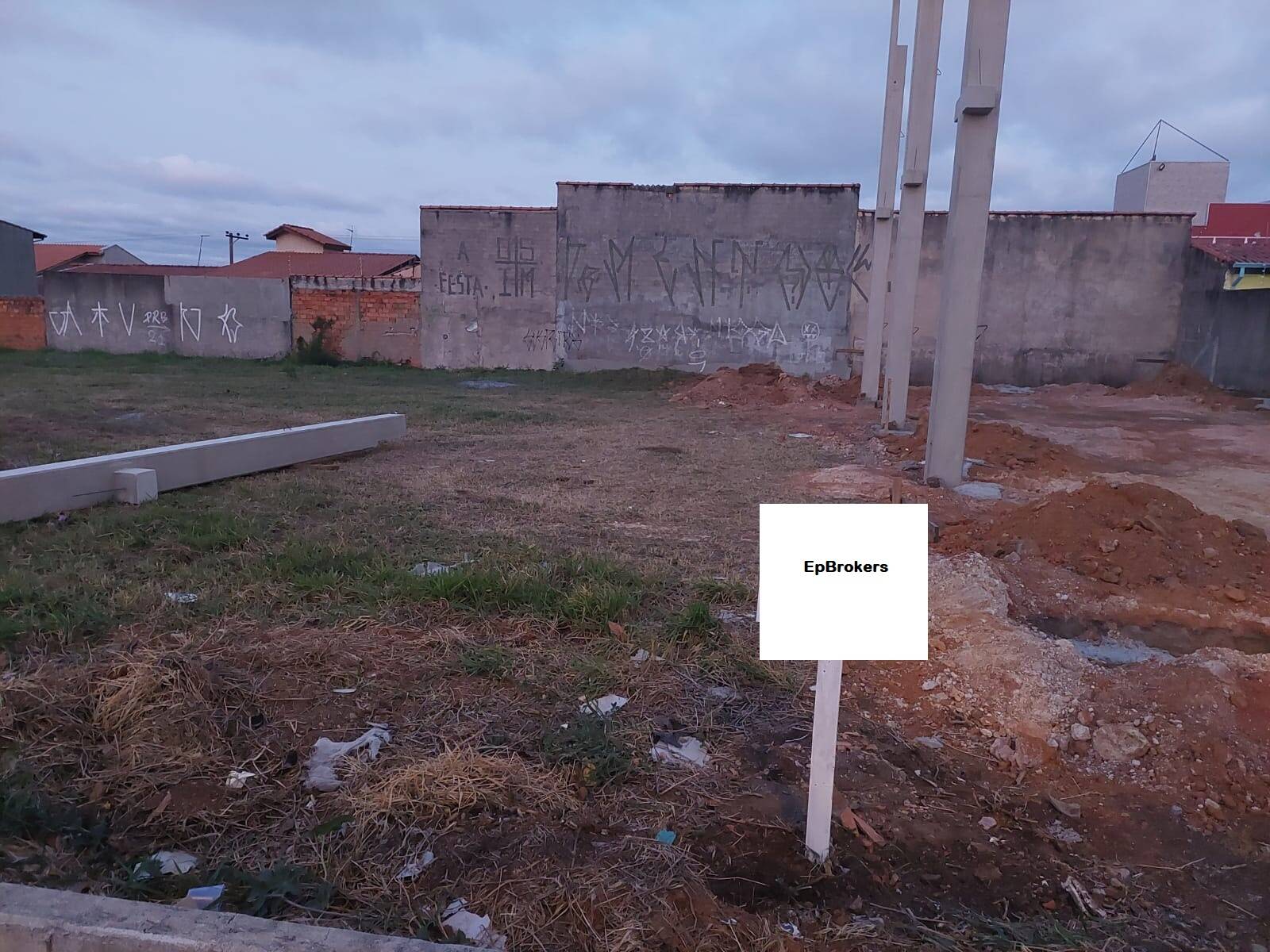Terreno, 300 m² - Foto 2