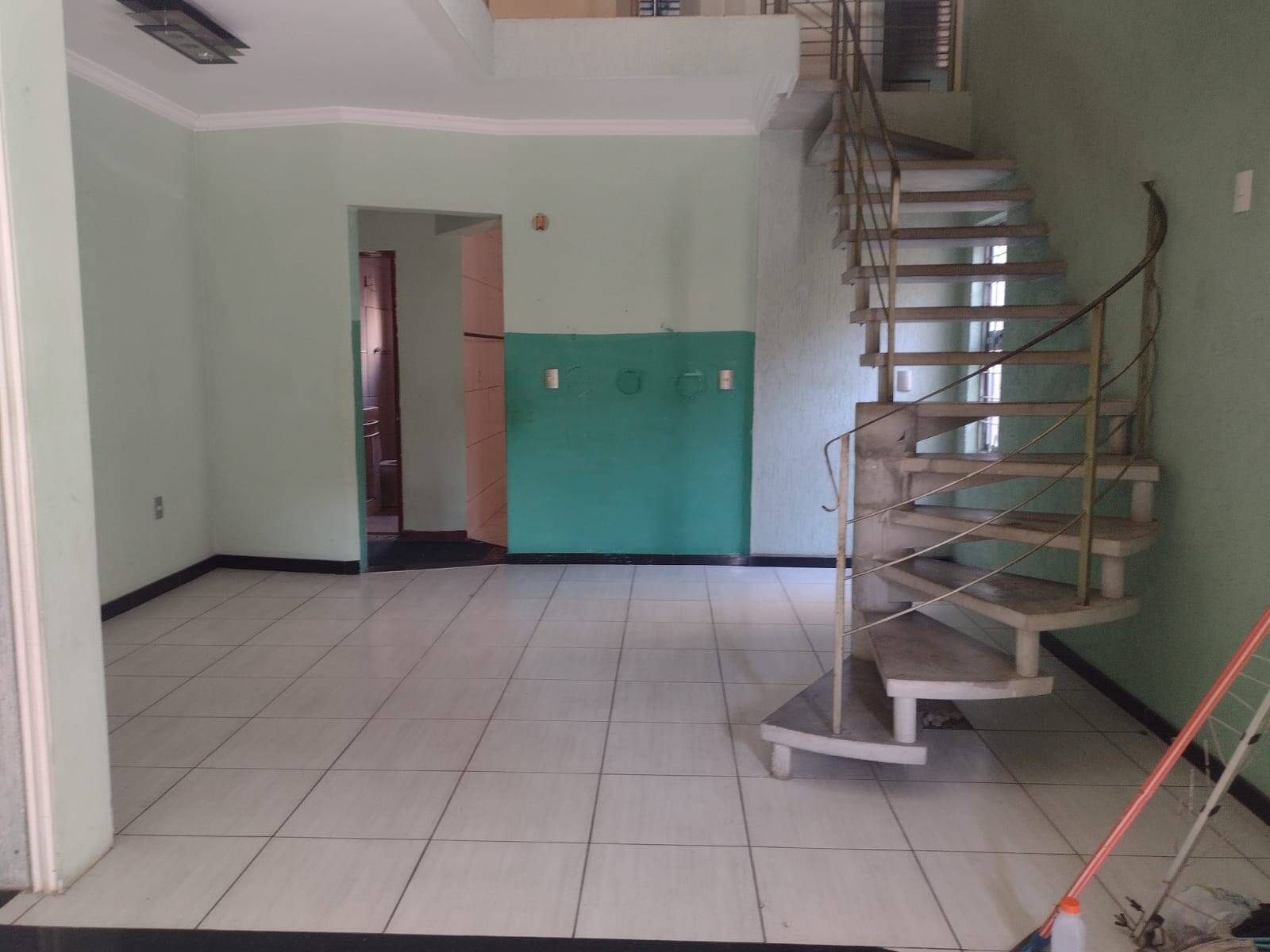 Casa, 3 quartos, 147 m² - Foto 1