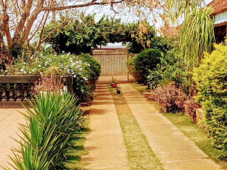 Chácara à venda com 9 quartos, 1000m² - Foto 4