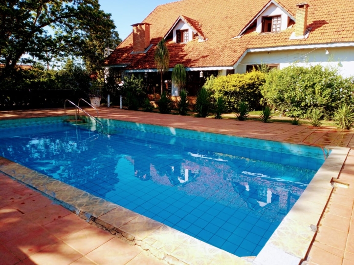 Chácara à venda com 9 quartos, 1000m² - Foto 6