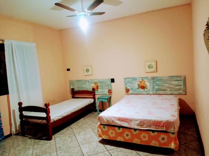 Chácara à venda com 9 quartos, 1000m² - Foto 14