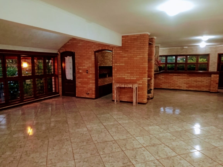 Chácara à venda com 9 quartos, 1000m² - Foto 23