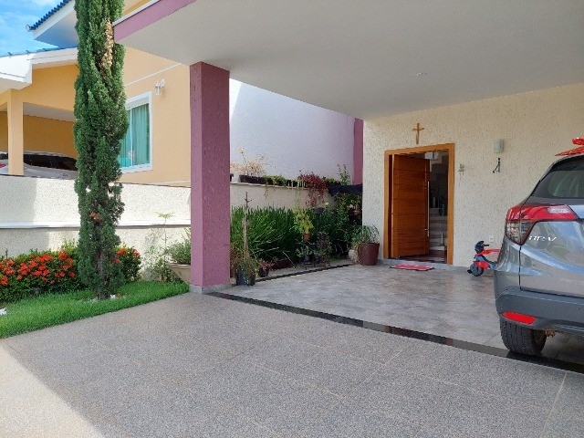 Sobrado, 3 quartos, 195 m² - Foto 1