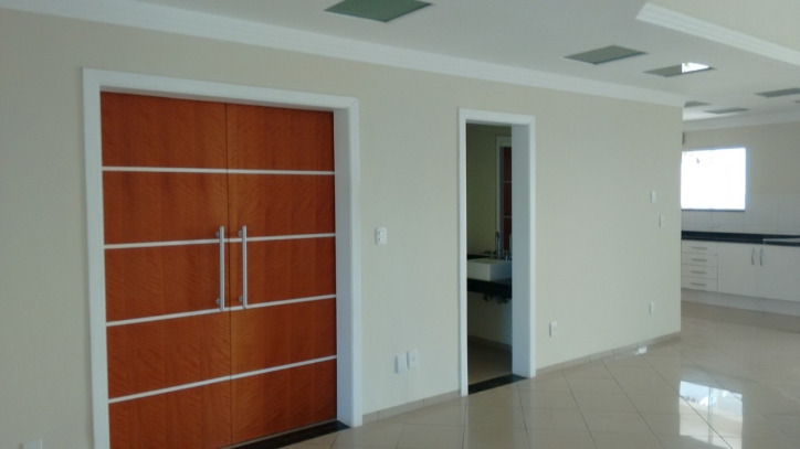 Sobrado, 3 quartos, 268 m² - Foto 4