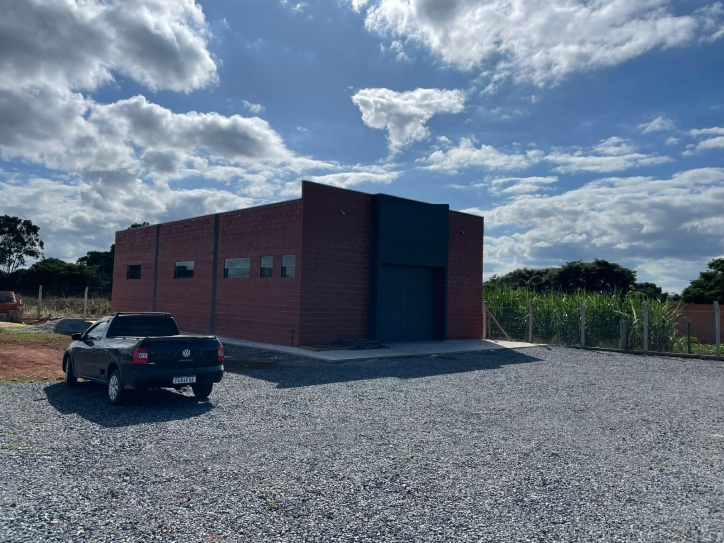 Depósito-Galpão, 205 m² - Foto 1