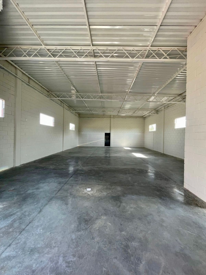 Depósito-Galpão, 205 m² - Foto 13