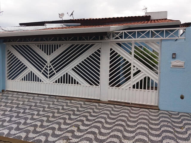 Casa, 3 quartos, 147 m² - Foto 1