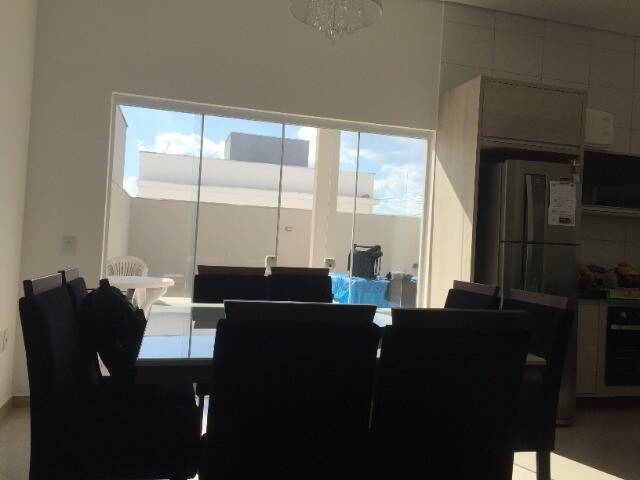 Casa, 3 quartos, 200 m² - Foto 3