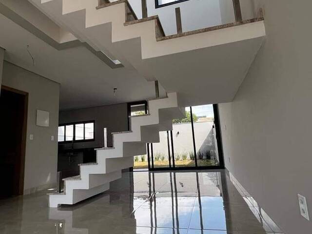 Casa para Venda em Sorocaba - 3