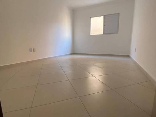 Apartamento para Venda em Sorocaba - 3