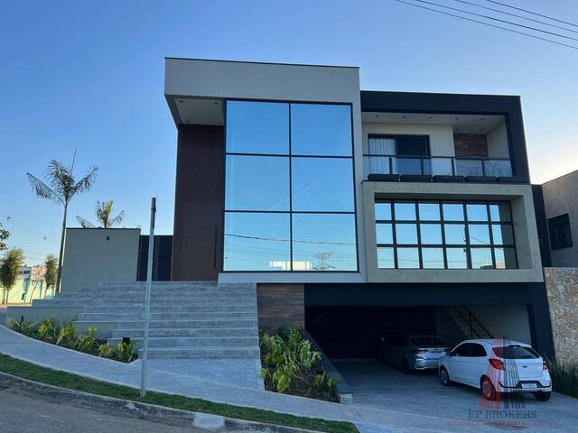 Sobrado para Venda em Sorocaba - 2