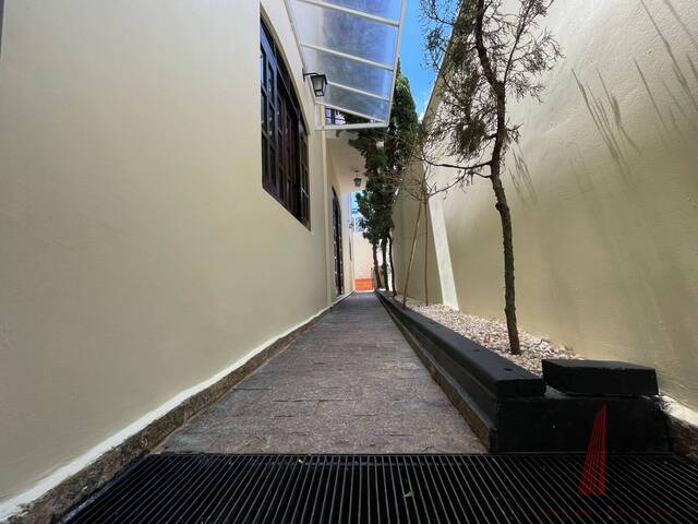 Sobrado para Venda em Sorocaba - 4