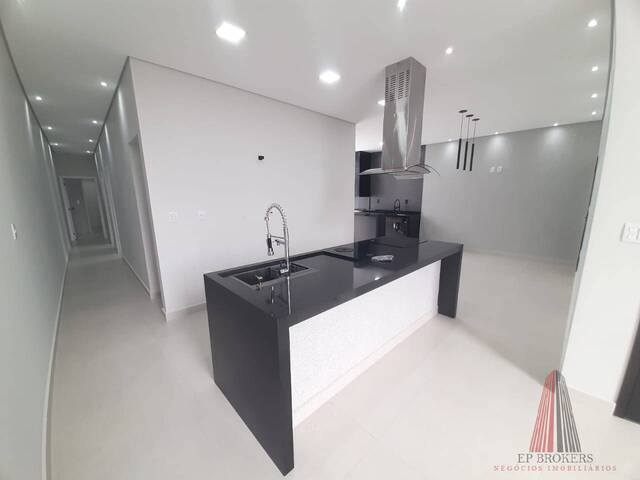 Casa para Venda em Sorocaba - 3