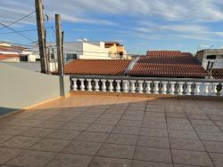 Sobrado para Venda em Sorocaba - 2