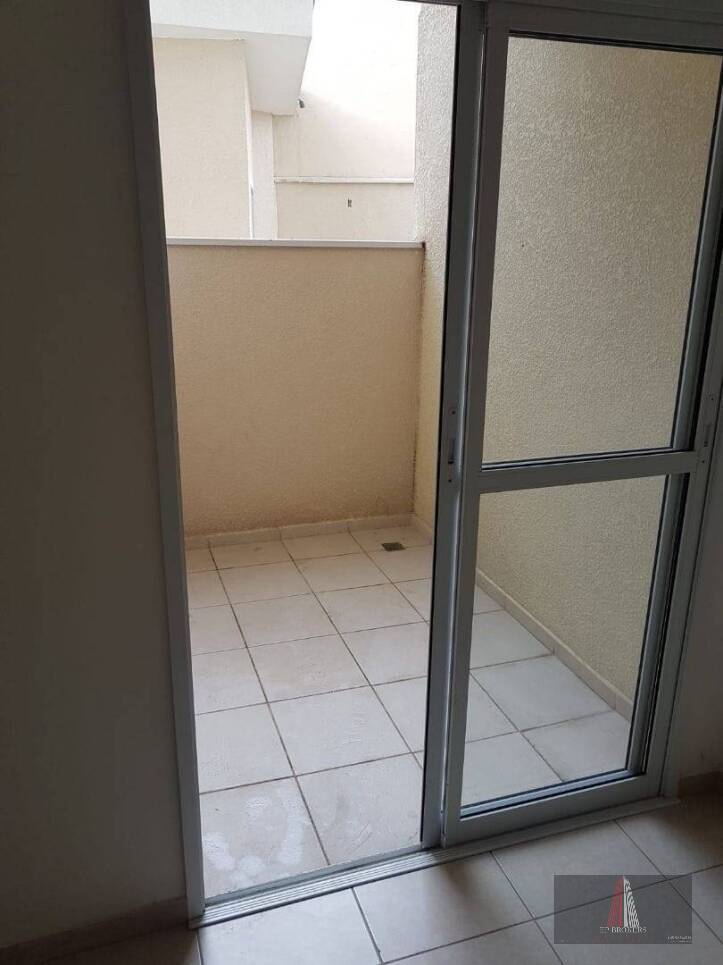 Apartamento à venda com 2 quartos, 60m² - Foto 9