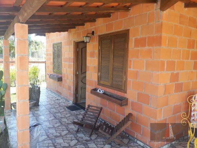 Chácara à venda com 2 quartos, 1000m² - Foto 2