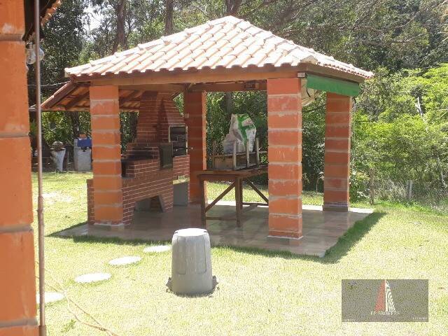 Chácara à venda com 2 quartos, 1000m² - Foto 7