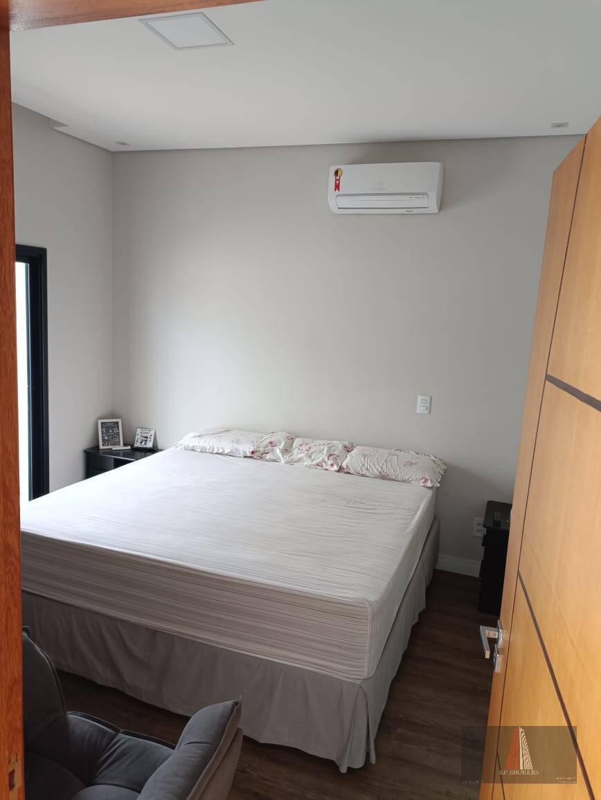 Casa, 3 quartos, 211 m² - Foto 37