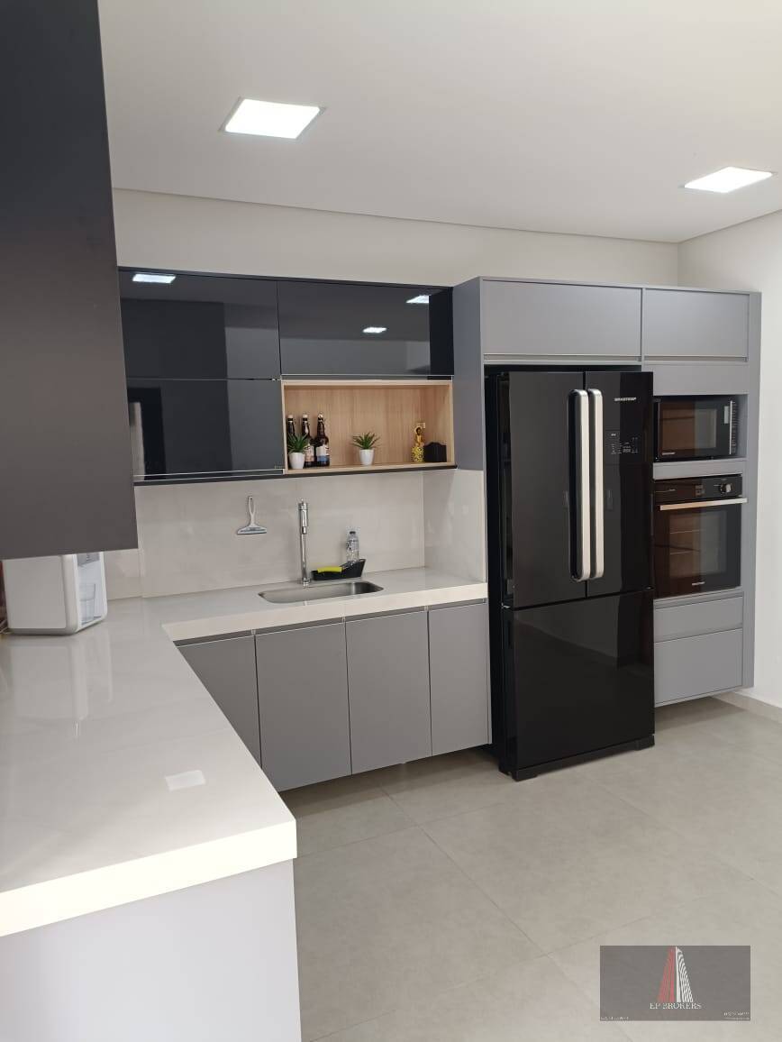 Casa, 3 quartos, 211 m² - Foto 13