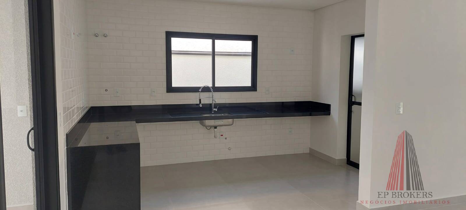 Casa, 3 quartos, 240 m² - Foto 10