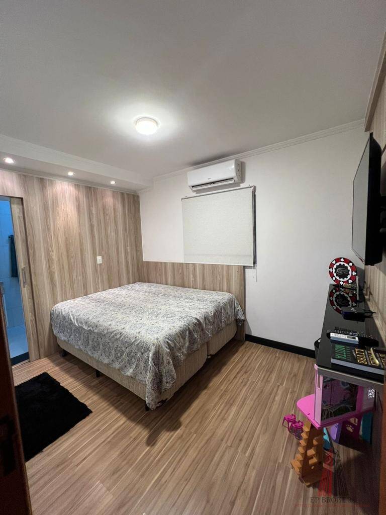 Casa, 3 quartos, 151 m² - Foto 13
