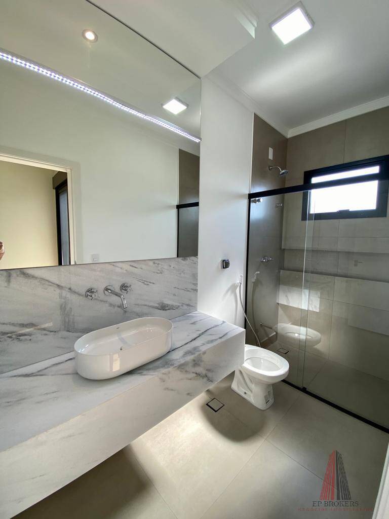 Casa, 3 quartos, 240 m² - Foto 27