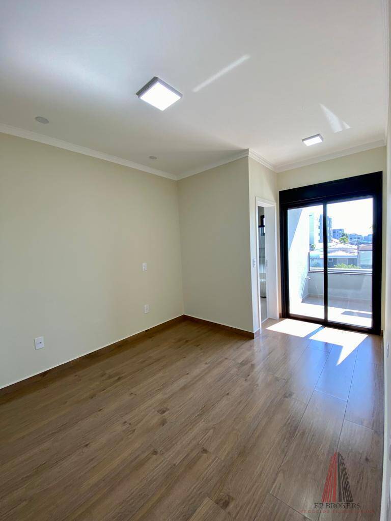 Casa, 3 quartos, 240 m² - Foto 26