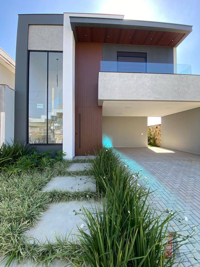 Casa, 3 quartos, 240 m² - Foto 1