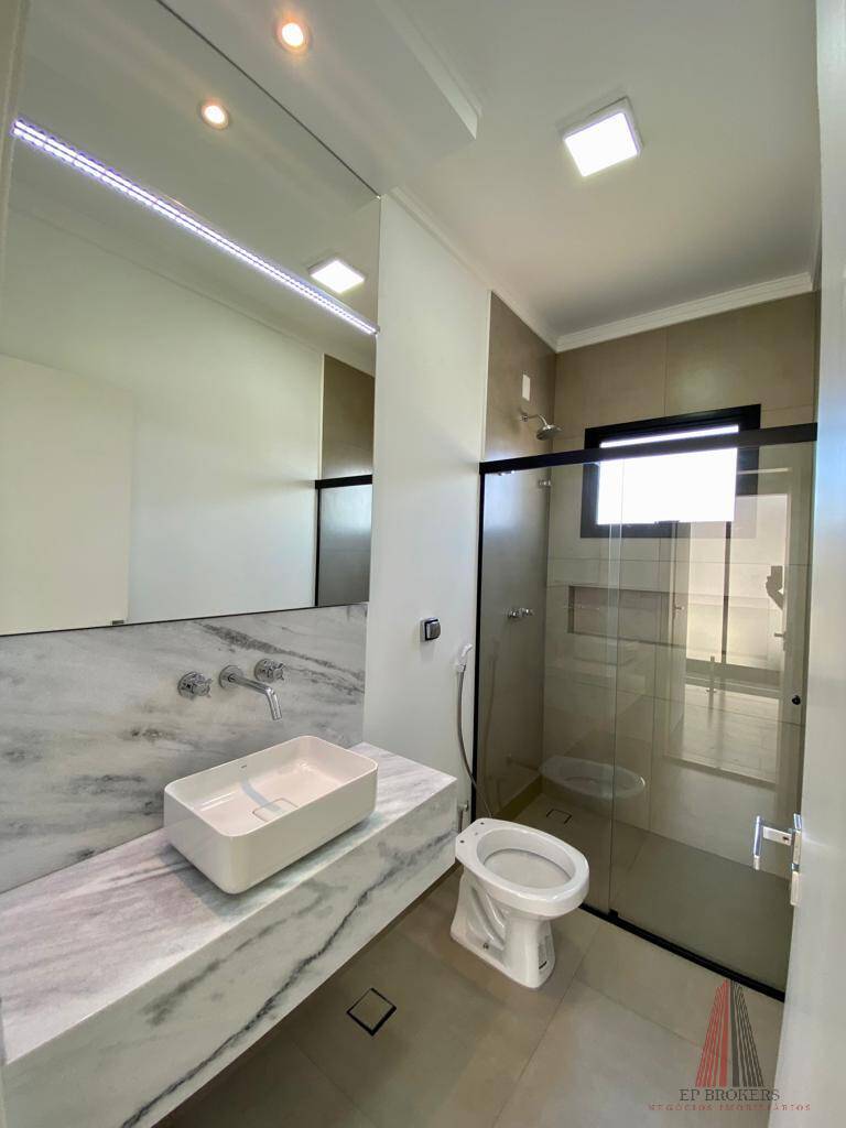 Casa, 3 quartos, 240 m² - Foto 25