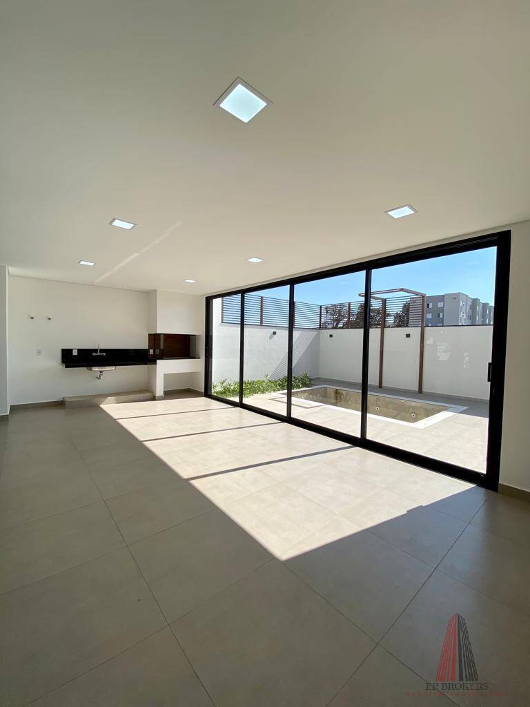 Casa, 3 quartos, 240 m² - Foto 10