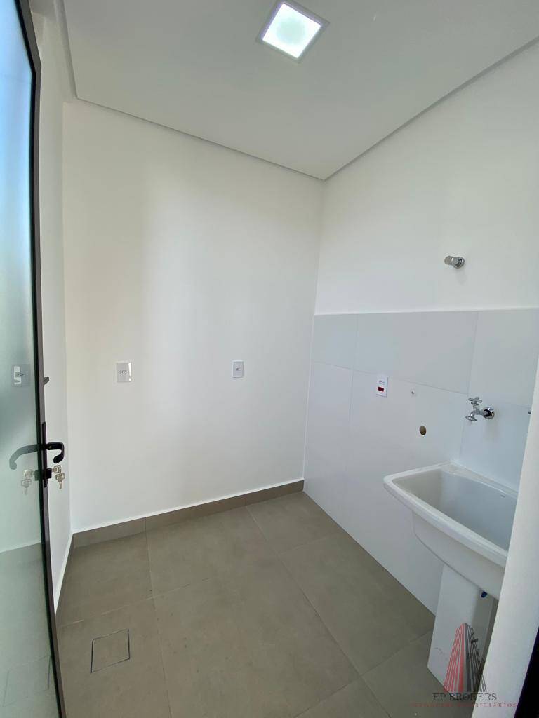 Casa, 3 quartos, 240 m² - Foto 30