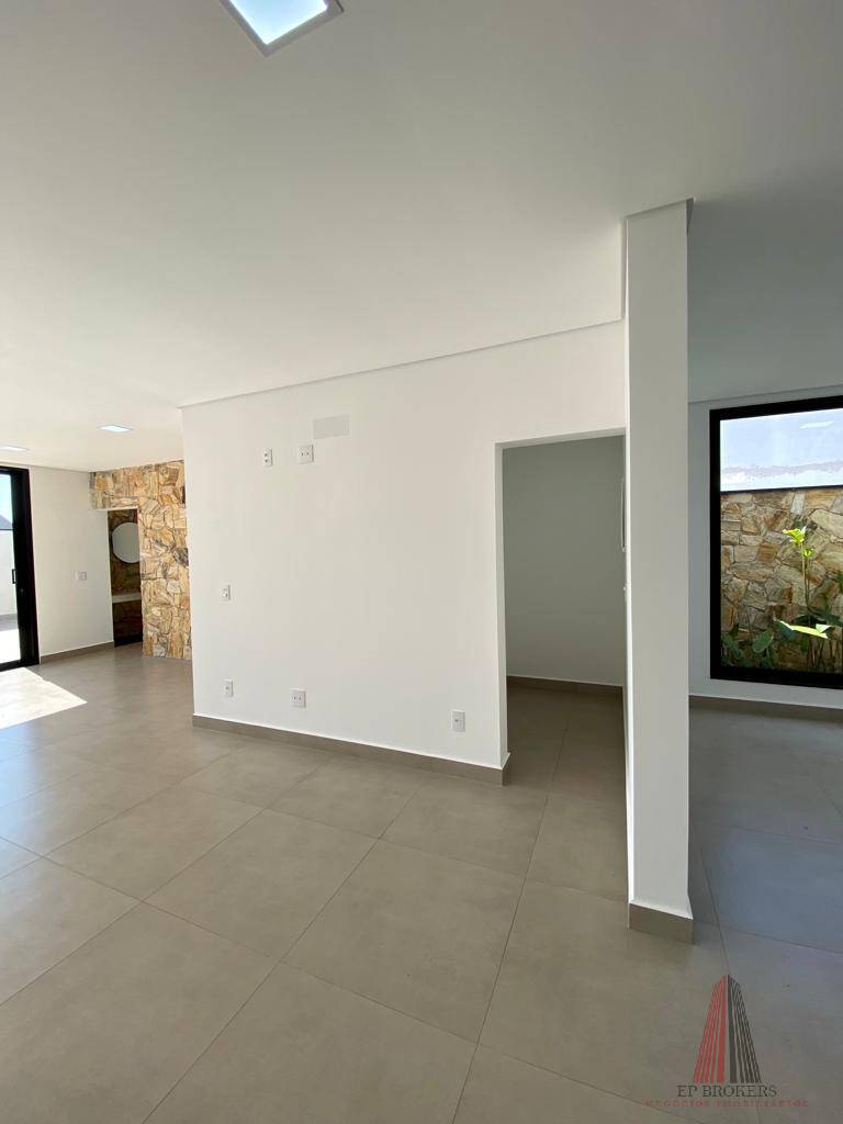 Casa, 3 quartos, 240 m² - Foto 9