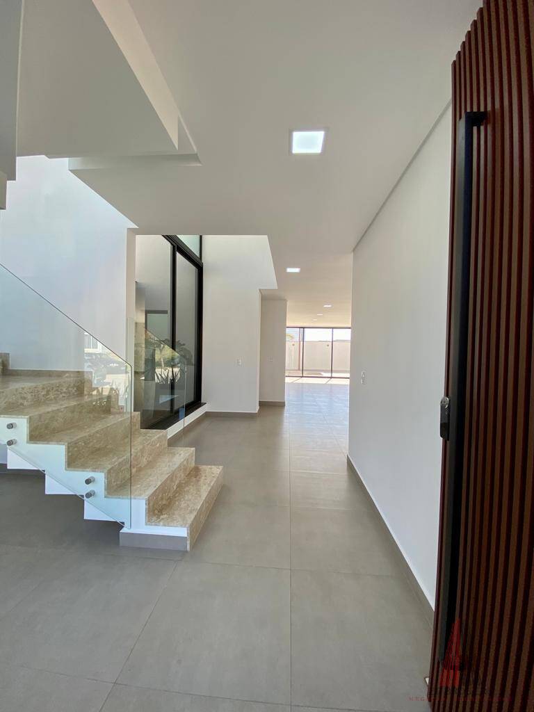 Casa, 3 quartos, 240 m² - Foto 14