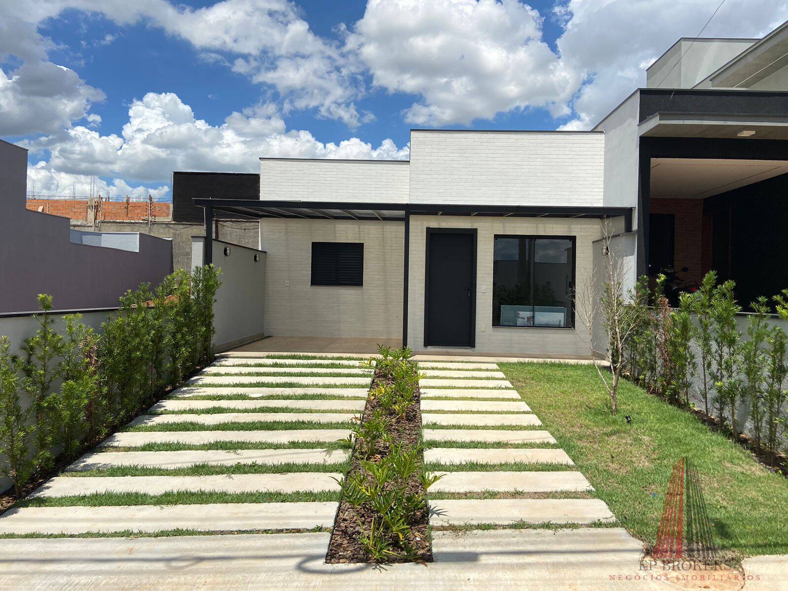 Casa, 3 quartos, 104 m² - Foto 1