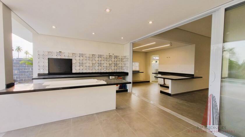 Casa, 4 quartos, 270 m² - Foto 3