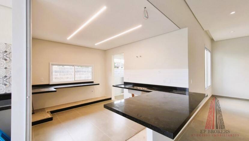 Casa, 4 quartos, 270 m² - Foto 4