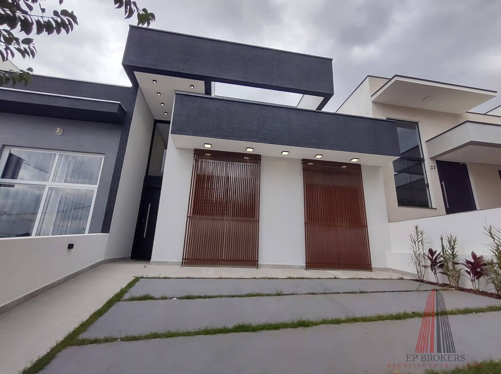 Casa, 3 quartos, 121 m² - Foto 1