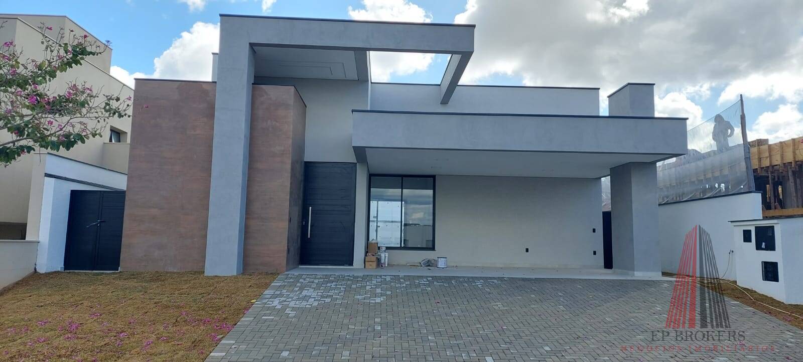 Casa, 3 quartos, 248 m² - Foto 1