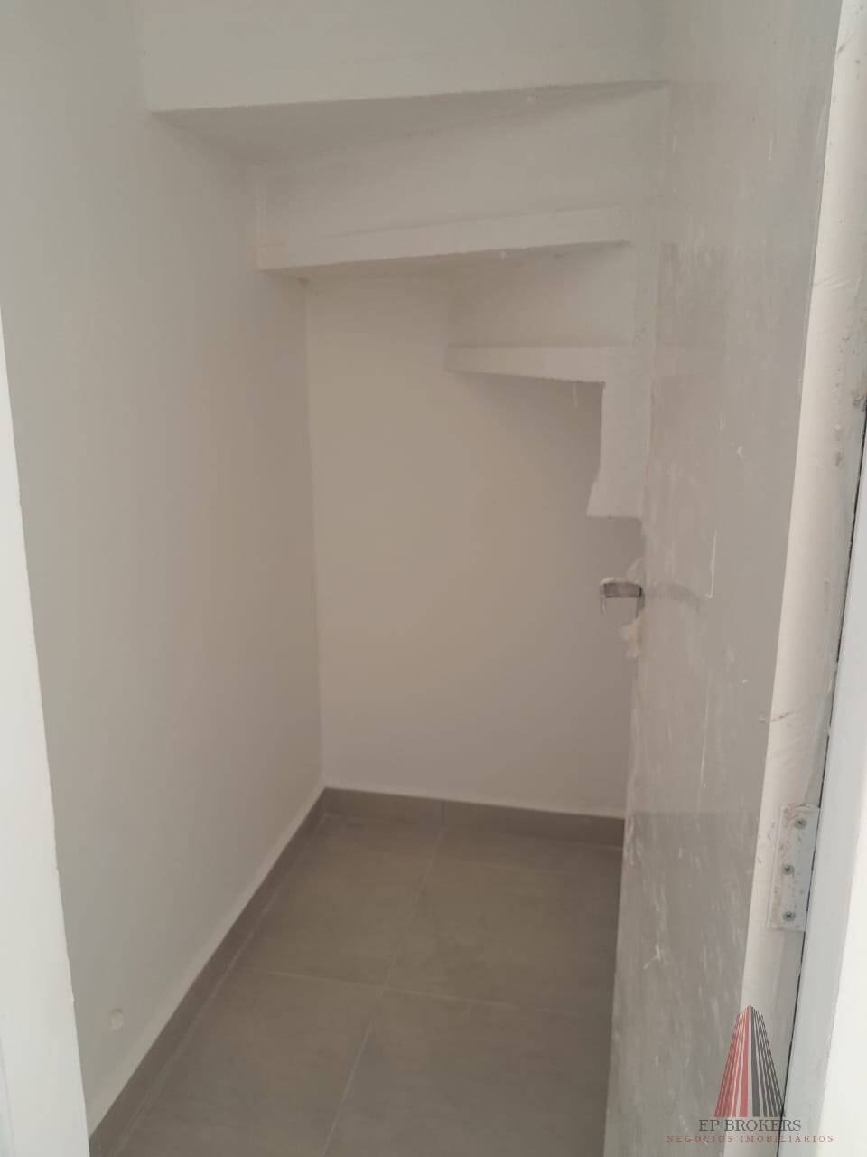 Casa à venda com 2 quartos, 54m² - Foto 6