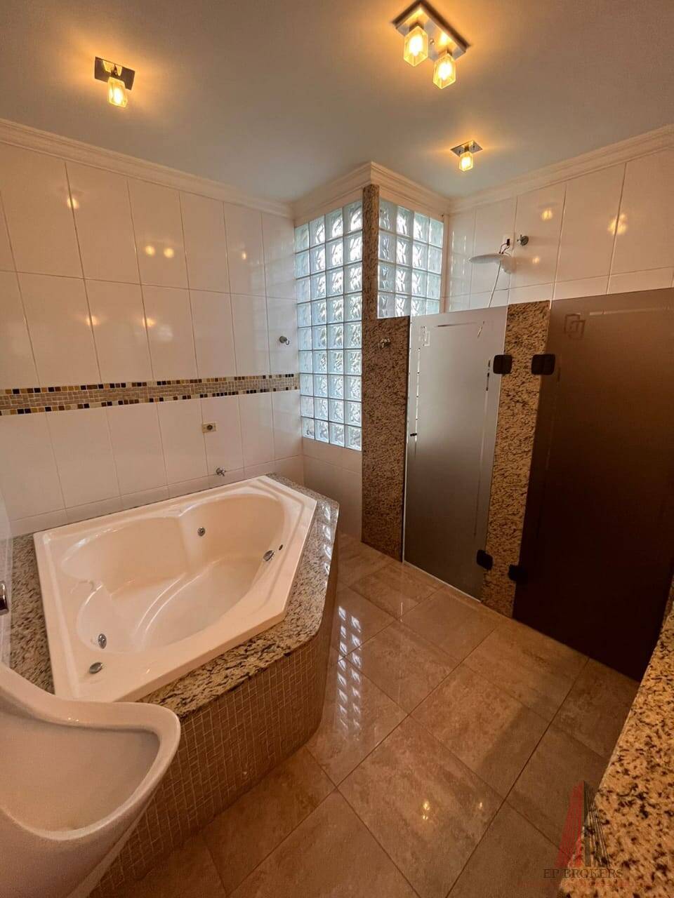 Casa, 6 quartos, 700 m² - Foto 31
