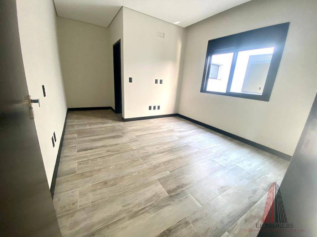 Casa, 3 quartos, 234 m² - Foto 24