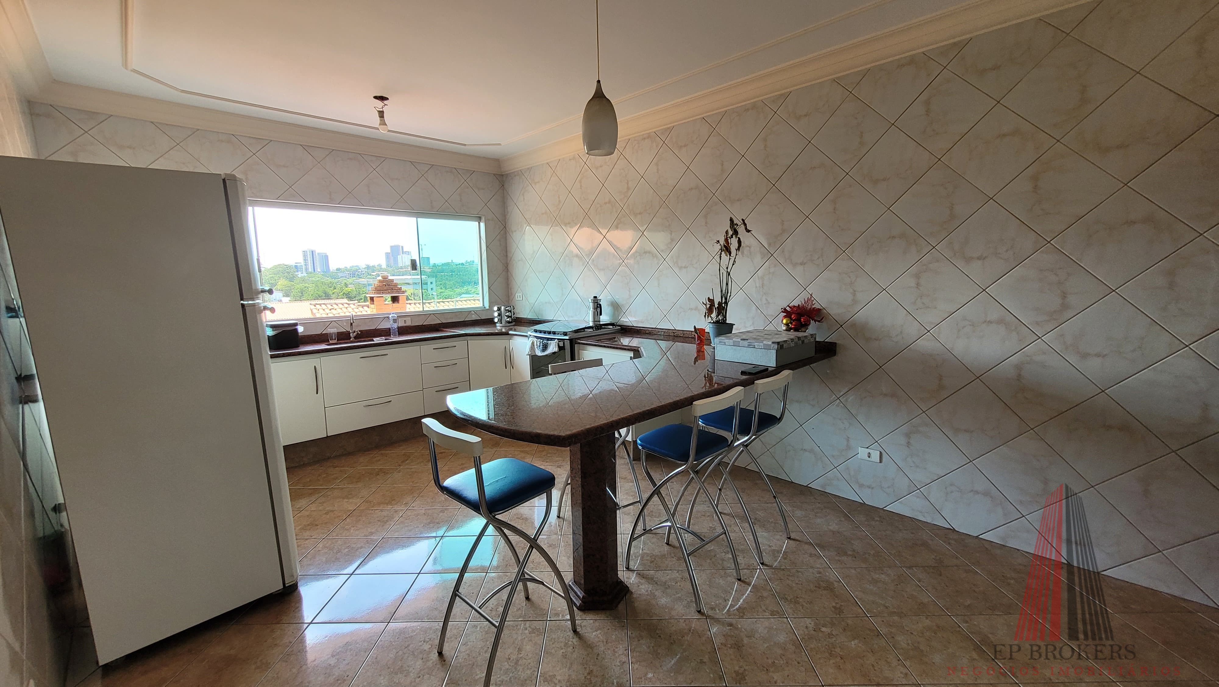 Casa, 3 quartos, 245 m² - Foto 7