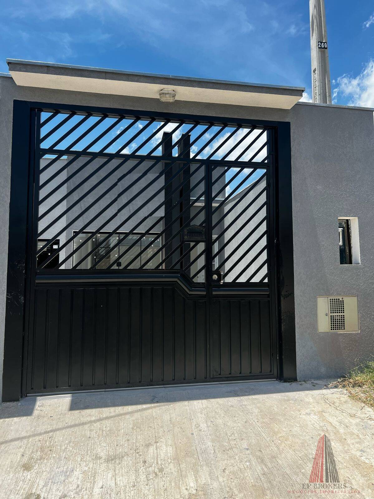 Casa, 2 quartos, 56 m² - Foto 1