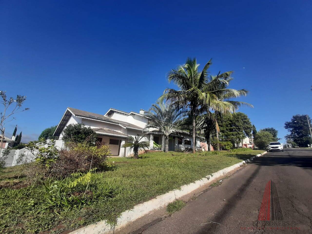 Casa, 4 quartos, 440 m² - Foto 1